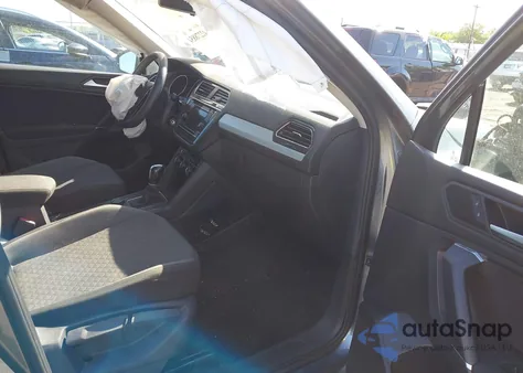 2020 Volkswagen Tiguan 2.0T S z USA, uszkodzony, nr VIN 3VV0B7AX4LM133653